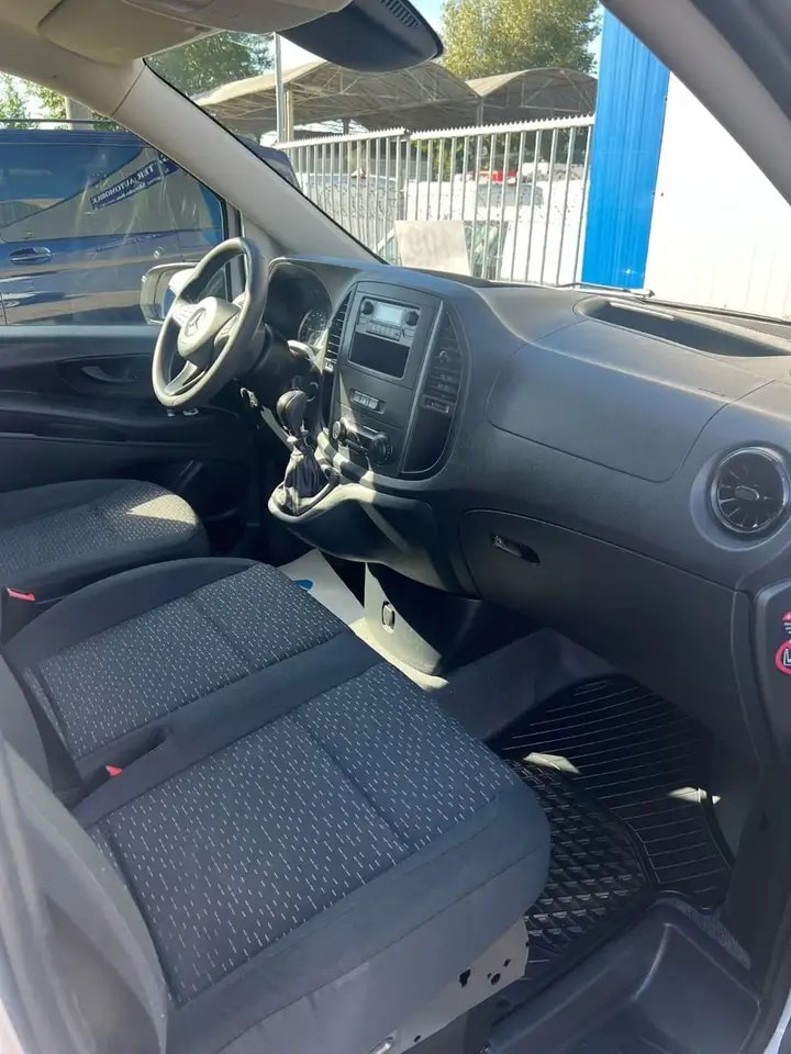 Mercedes-Benz Vito 110 LANG 6G KLIMA TEMPOMAT 3-SITZE SCHRÄNKE 13