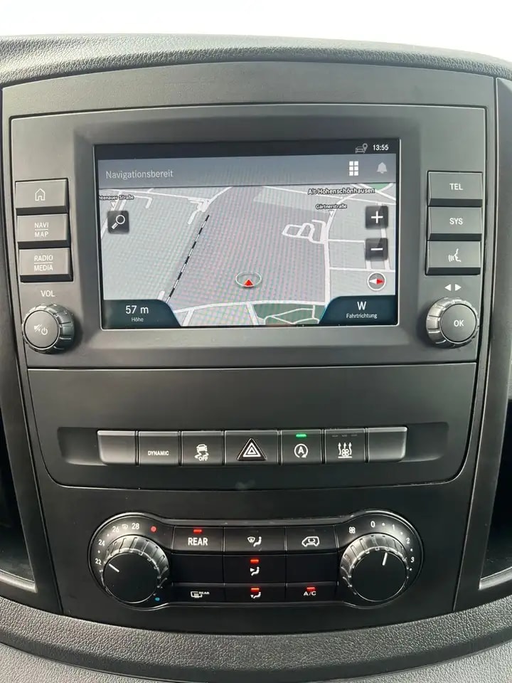 Mercedes-Benz Vito 116 TOURER LANG 9G NAVI KAMERA 8-SITZER AHK 17