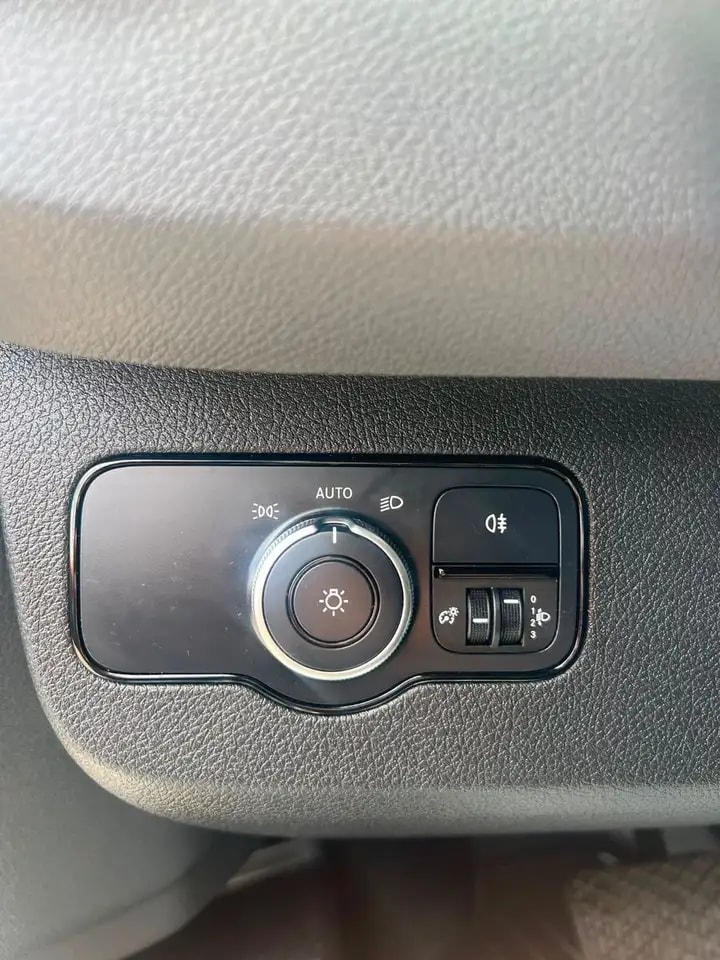 Mercedes-Benz Sprinter 316 DOKA LANG PRITSCHE PLANE 6-SITZ AHK 20