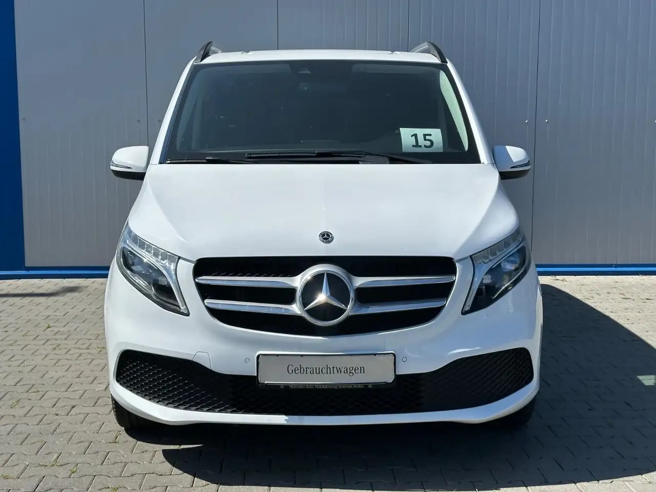 Mercedes-Benz V 220 V220 d LANG 4M 9G WEBASTO NAVI MBUX AHK 7-SITZER 2
