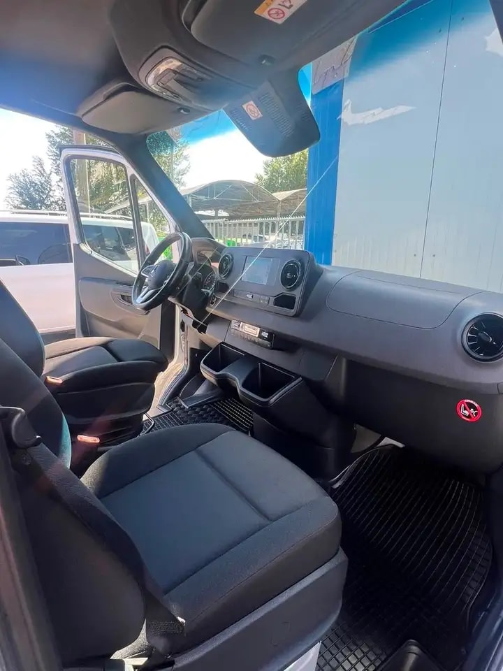 Mercedes-Benz Sprinter 314 AUTOMATIK NAVI TOTWINKEL KAMERA LED 13