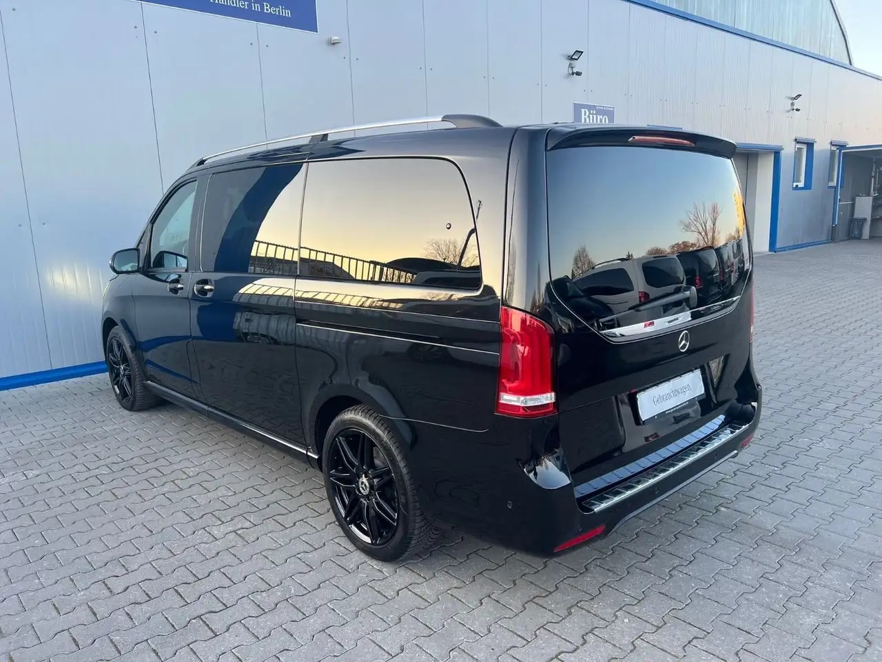 Mercedes-Benz V 250 V250 4M LANG AMG-LINE PANORAMA LEDER AHK EL.TÜRE 7