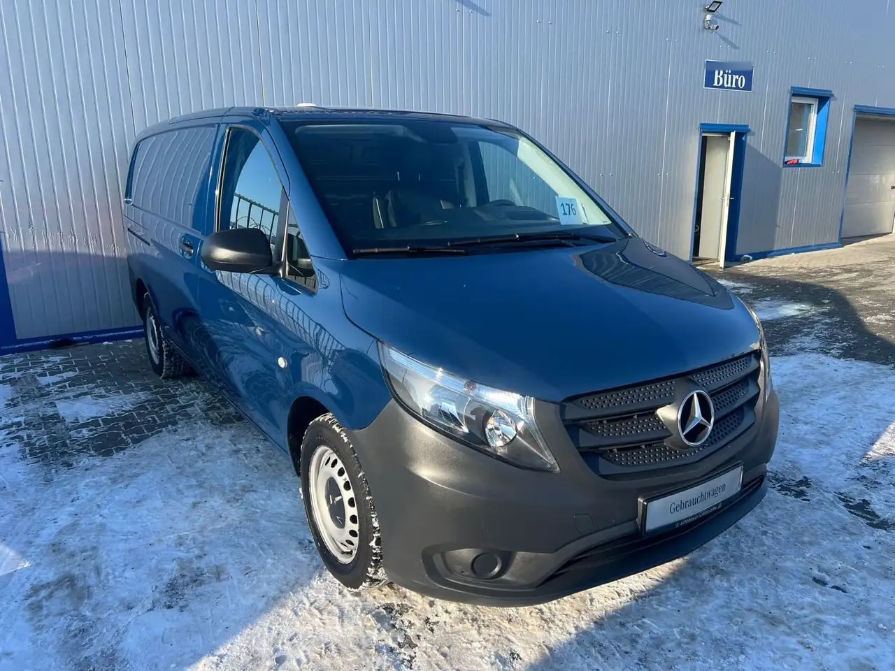Mercedes-Benz Vito 114 LANG TEMPOMAT 2-SITZER WERKZEUGSCHRÄNKE 3