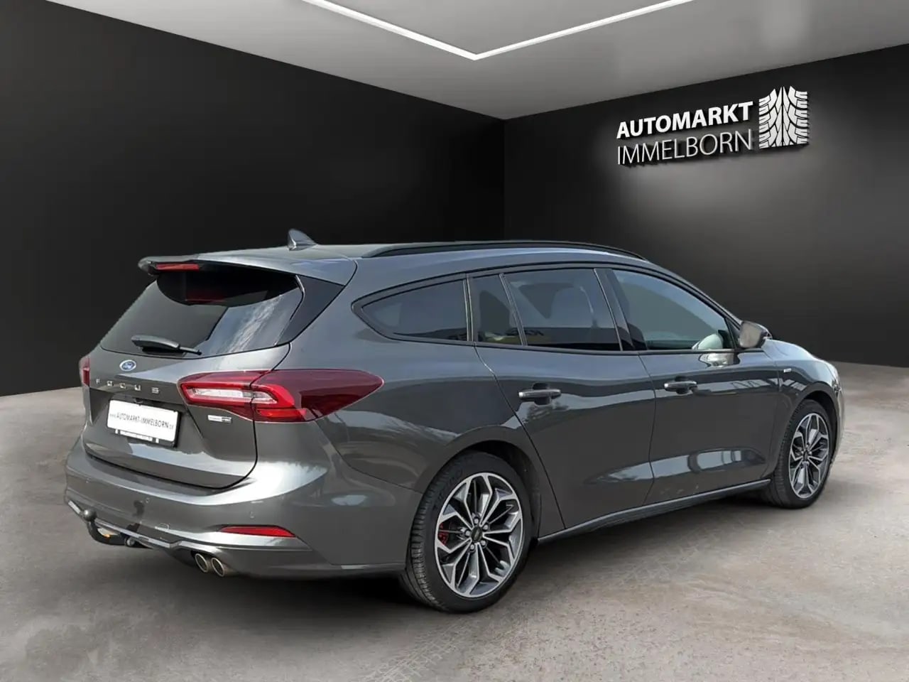 Ford Focus ST-Line Style AHK*Kamera*ACC*18*Matrix*Win 8