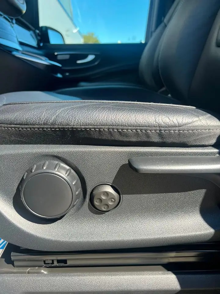 Mercedes-Benz V 250 LANG SPORTPAKET 9G NAVI LEDER LIEGEPAKET 14