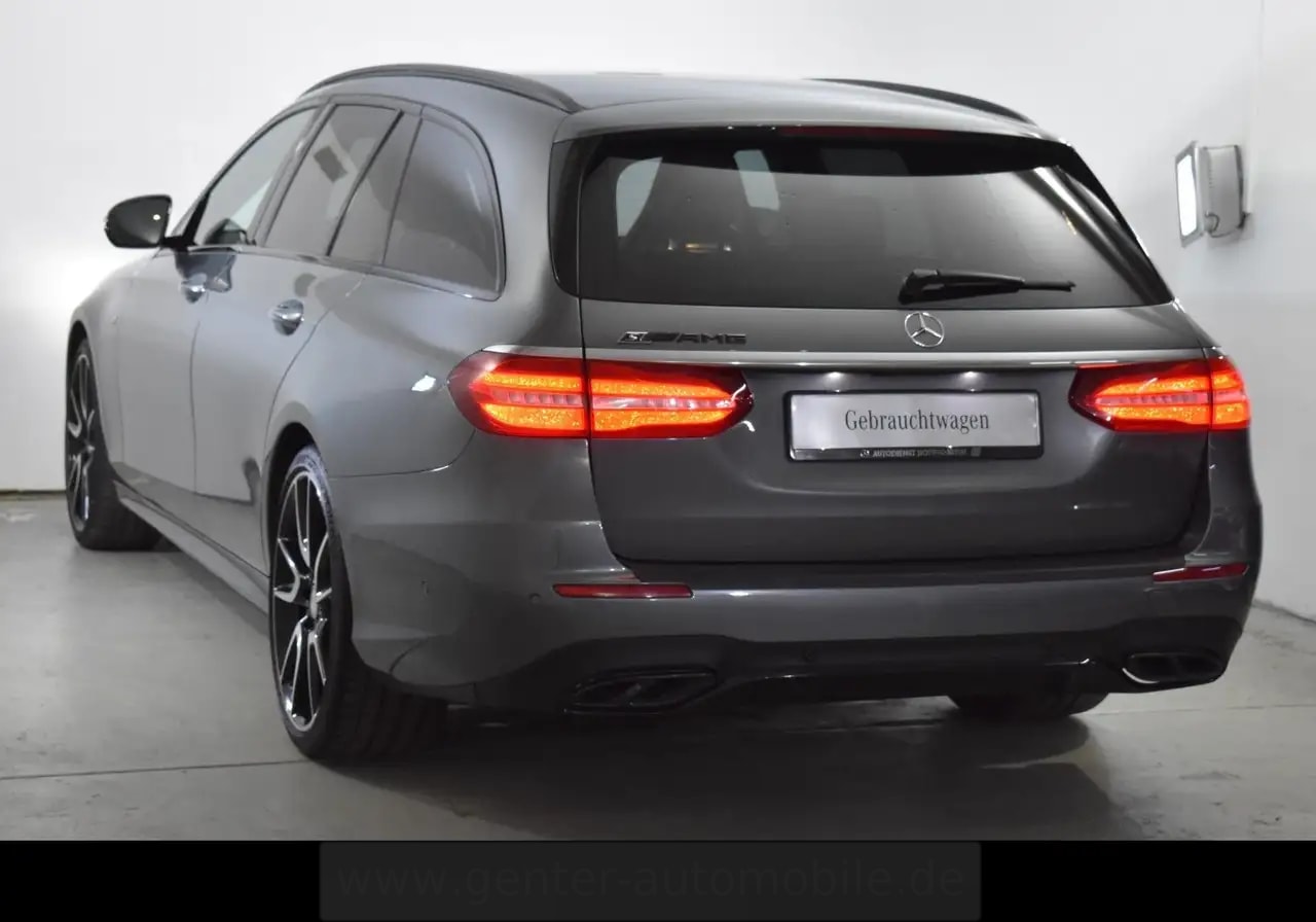 Mercedes-Benz E 43 AMG E 43 T AMG 4M COMAND WIDESCREEN WEBASTO AIRMATIC 8