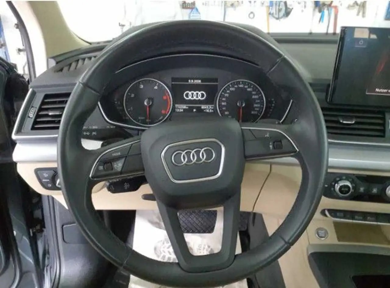 Audi Q5 quattr S line 20*lED*NaviTouch*Leder*360*STHZ 8