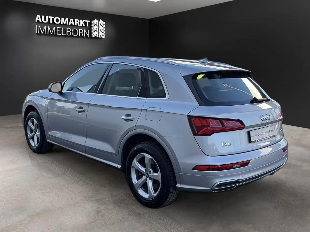 Audi Q5 50 e quattro Kamera*LED*NaviTouch*SHZ*UVP64T€ 5