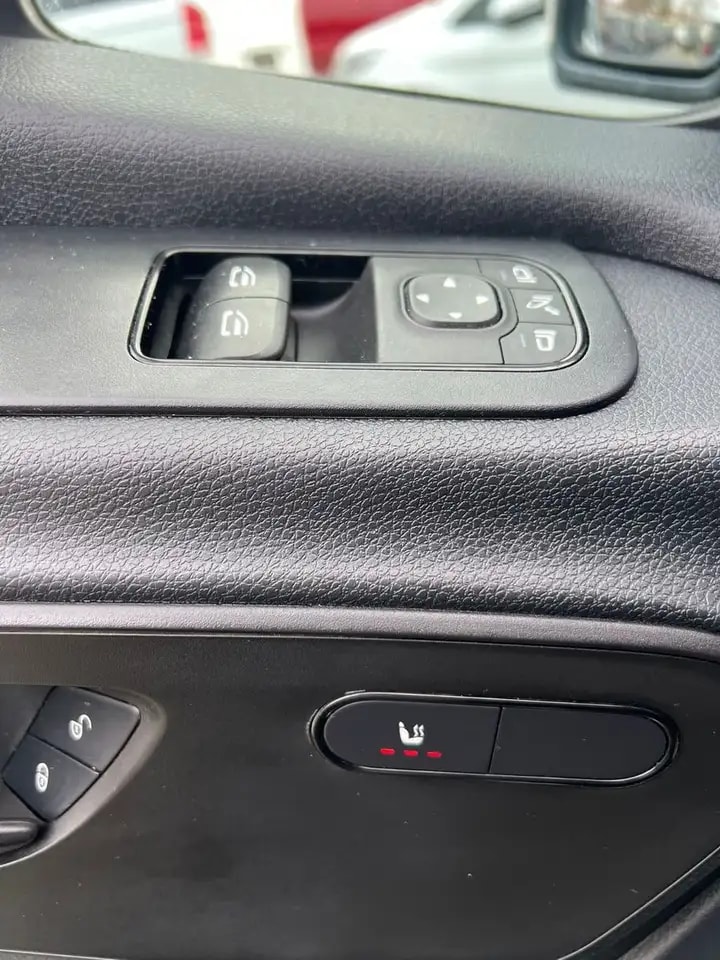 Mercedes-Benz Sprinter 314 AUTOMATIK NAVI TOTWINKEL KAMERA LED 16