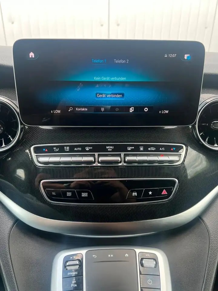 Mercedes-Benz V 220 LANG 9G-TR NAVI WEBASTO LED 360° 8-SITZER 20