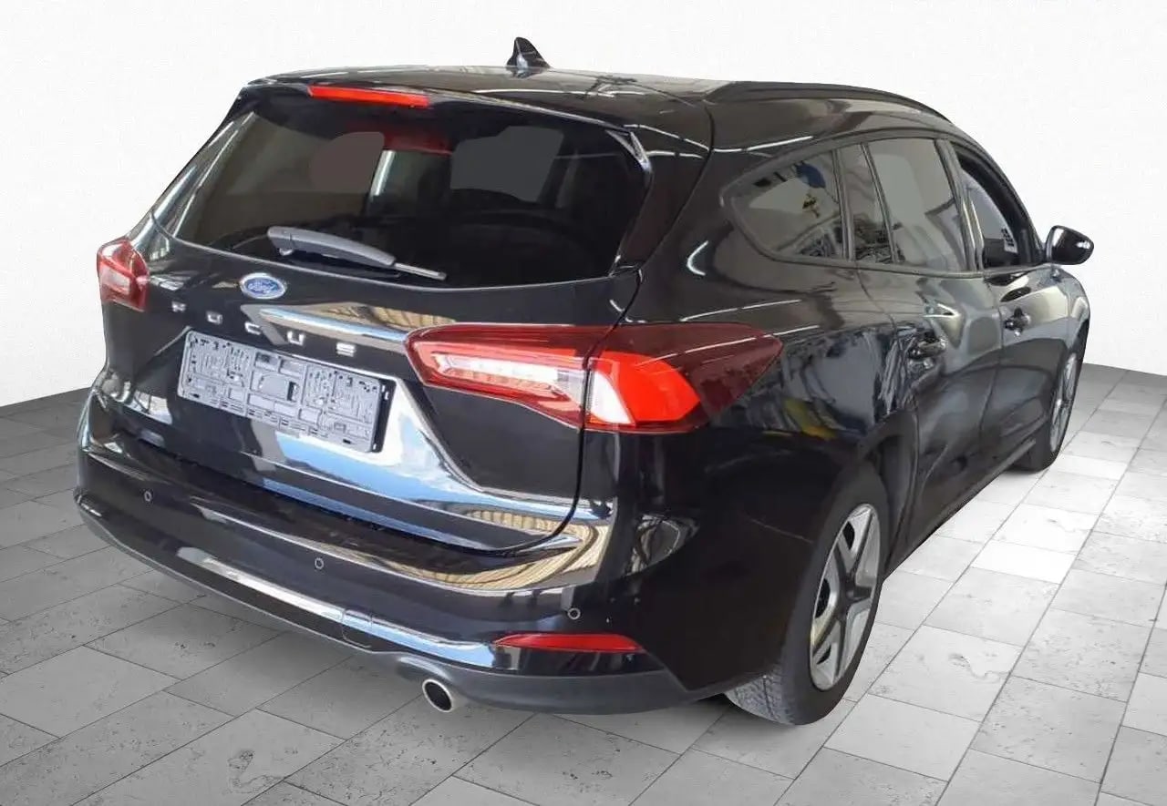Ford Focus CoolConnect LED*LM*Navi*Winterpaket*1Hand 4