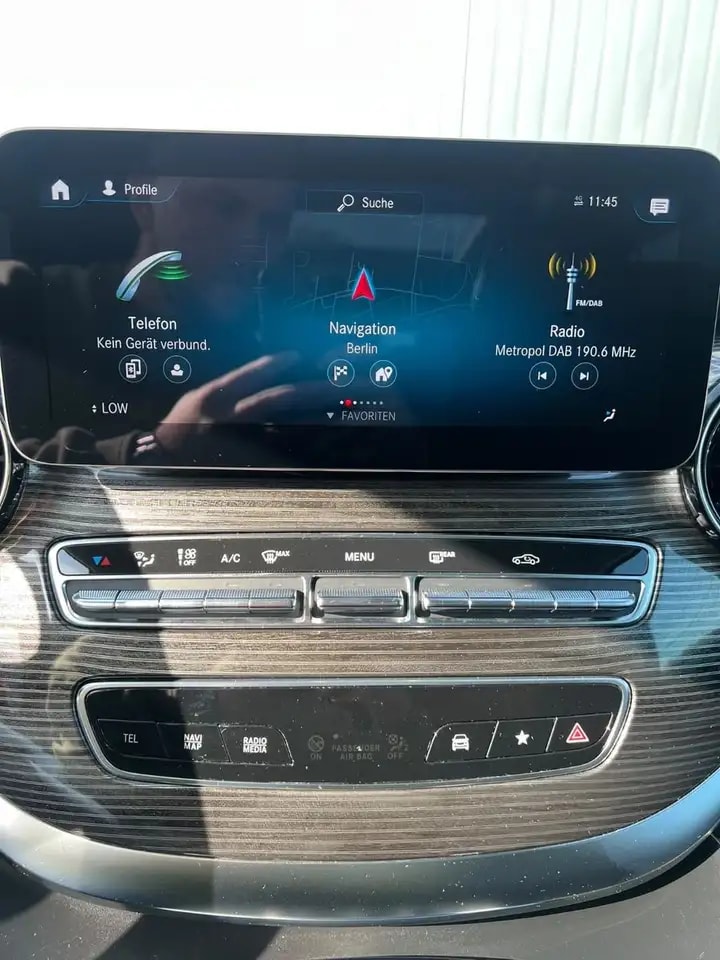 Mercedes-Benz V 250 V250 4M LANG PANORAMA LEDER AHK EL.TÜREN 8-SITZE 18