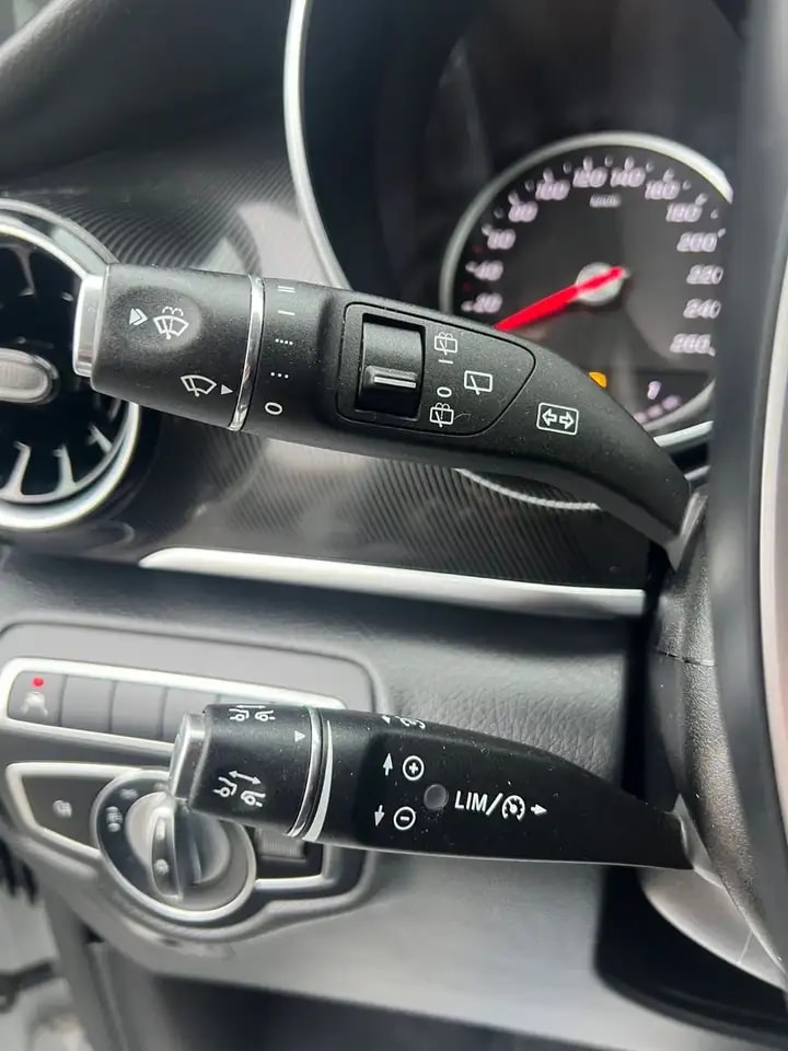 Mercedes-Benz V 220 LANG 9G-TR WEBASTO NAVI MBUX KAMERA 7-SITZ 20