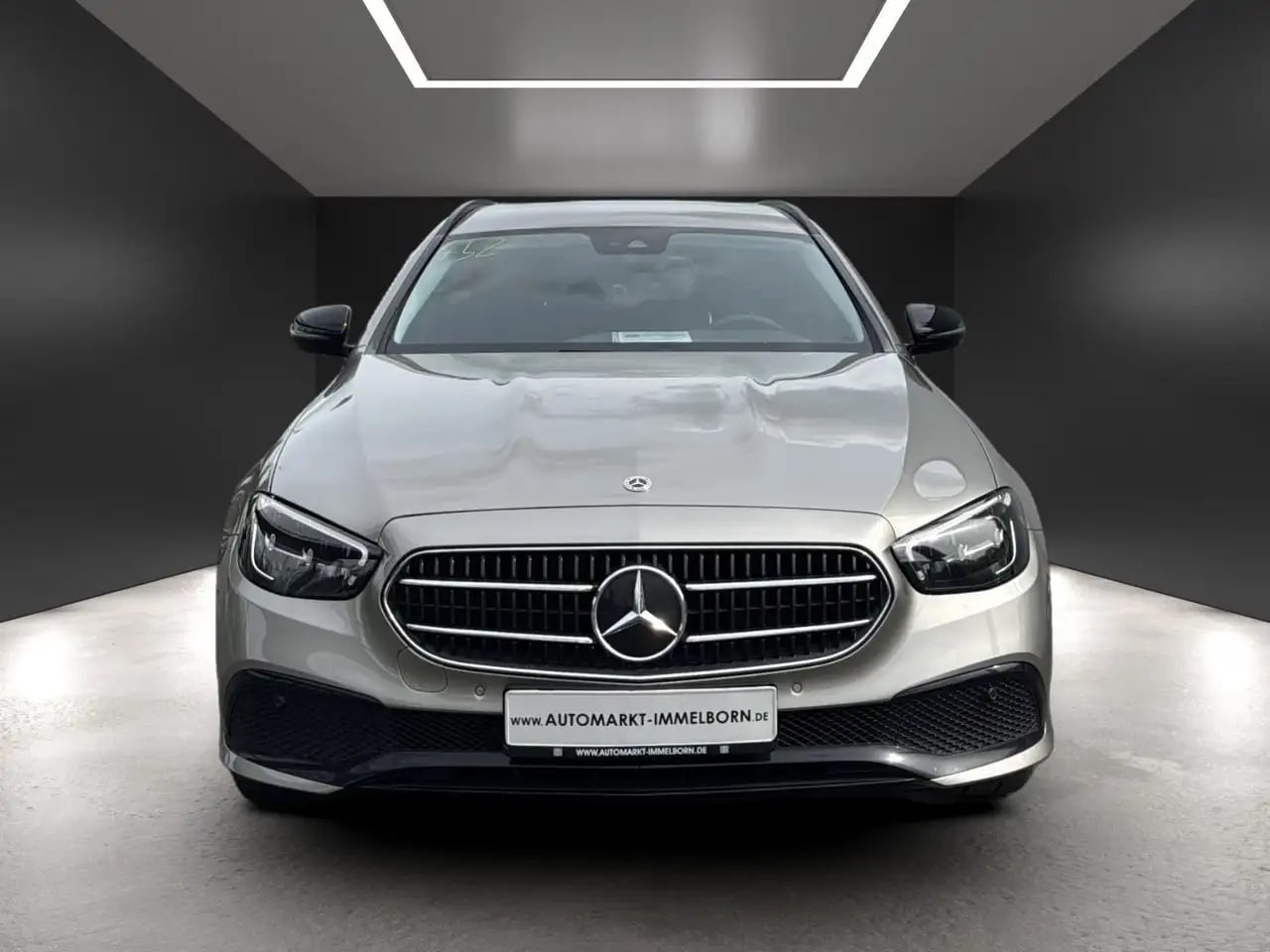 Mercedes-Benz E 300 e Avantgarde STHZG*Kamera*AHK*LED*SOH 94% 9