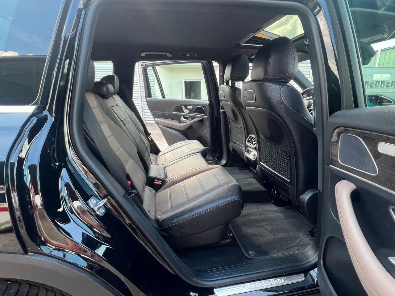Mercedes-Benz GLS 400 d 4M 9G COMAND PANORAMA DISTRONIC KEYLESS 13