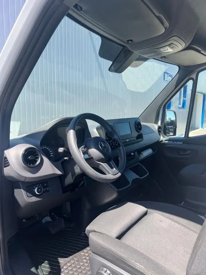 Mercedes-Benz Sprinter 315 LANG 9G-TR KLIMA KAMERA PDC MBUX 12