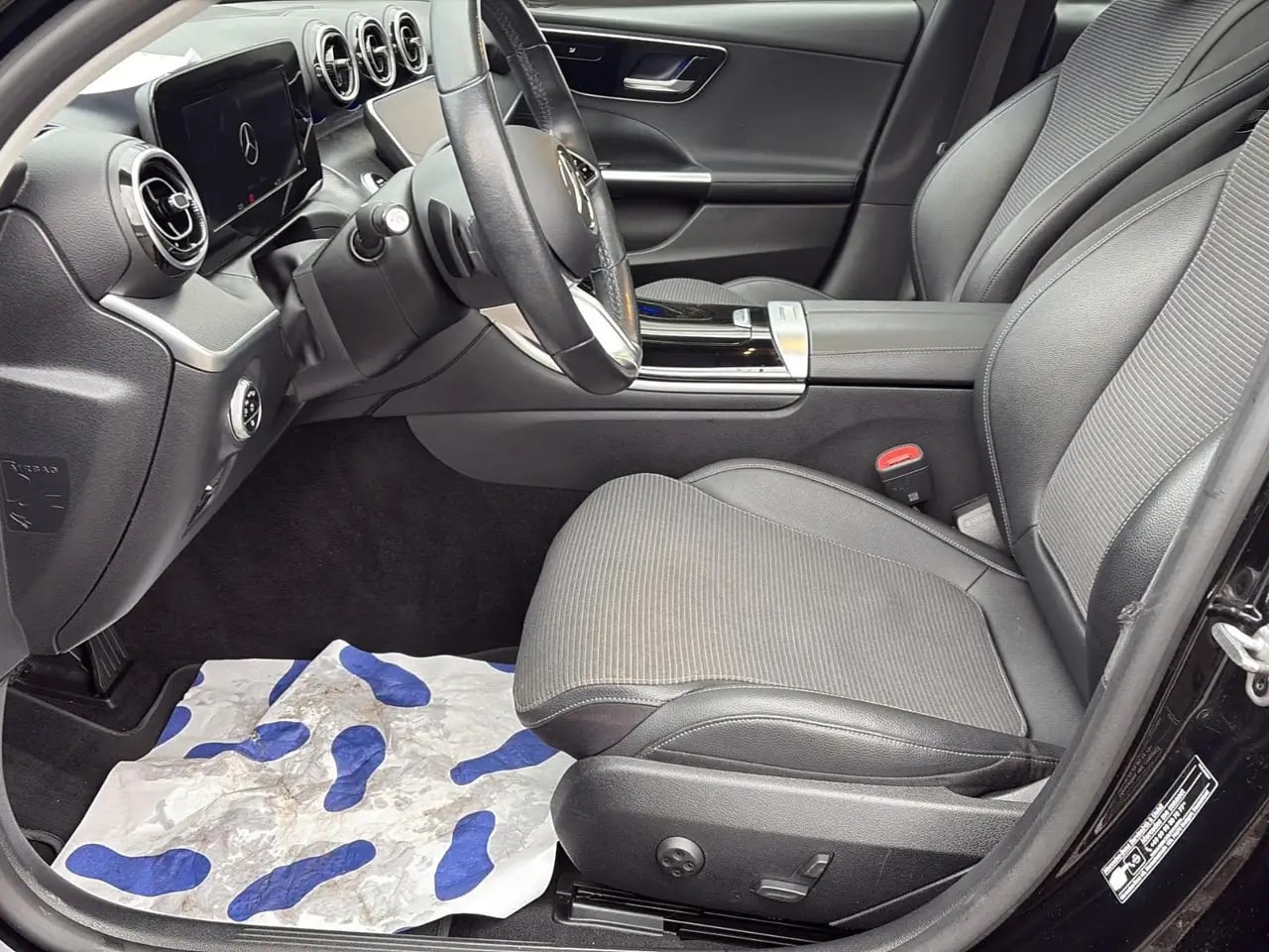 Mercedes-Benz C 300 T e Pano*Distro*TW+Spur*LED*Leder*SOH98% 12