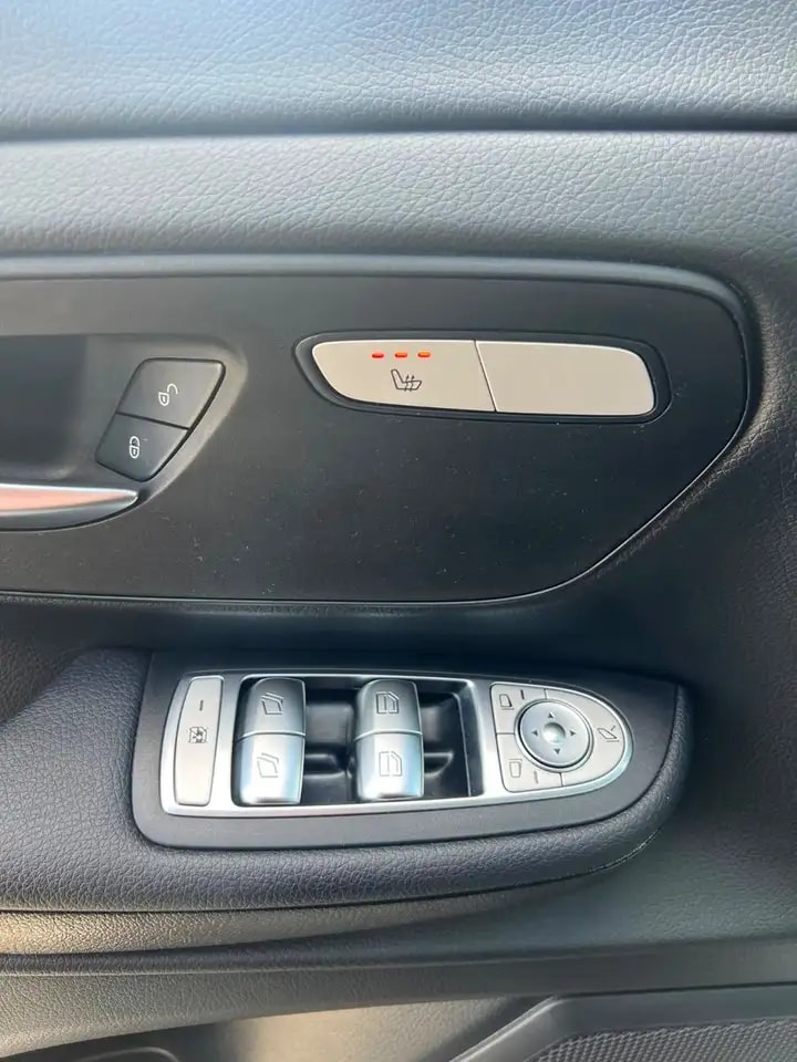 Mercedes-Benz V 220 LANG 9G-TR SPORTPAKET NAVI WEBASTO LED AHK 16