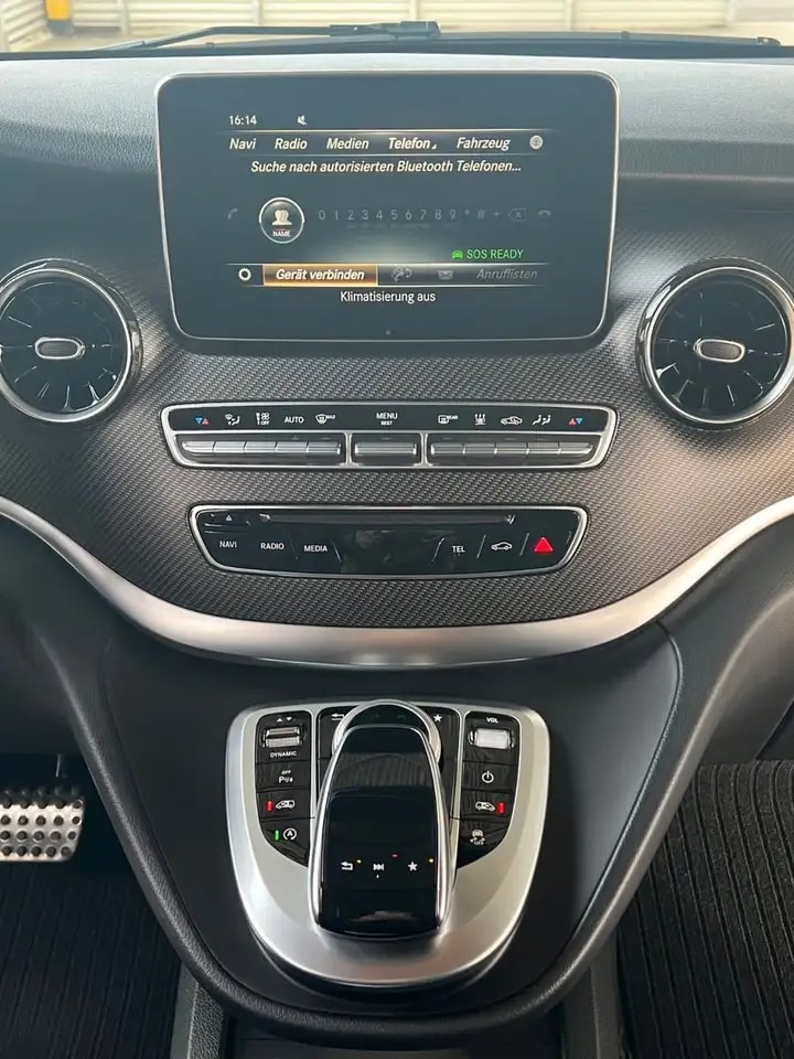 Mercedes-Benz V 300 d LANG 4M AMG-LINE 9G WEBASTO AHK EL.TÜREN 18