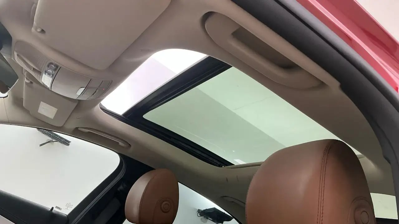 Mercedes-Benz E 300 e AMG Allrad 19*Pano*360*HUD*Distro*Night* 6