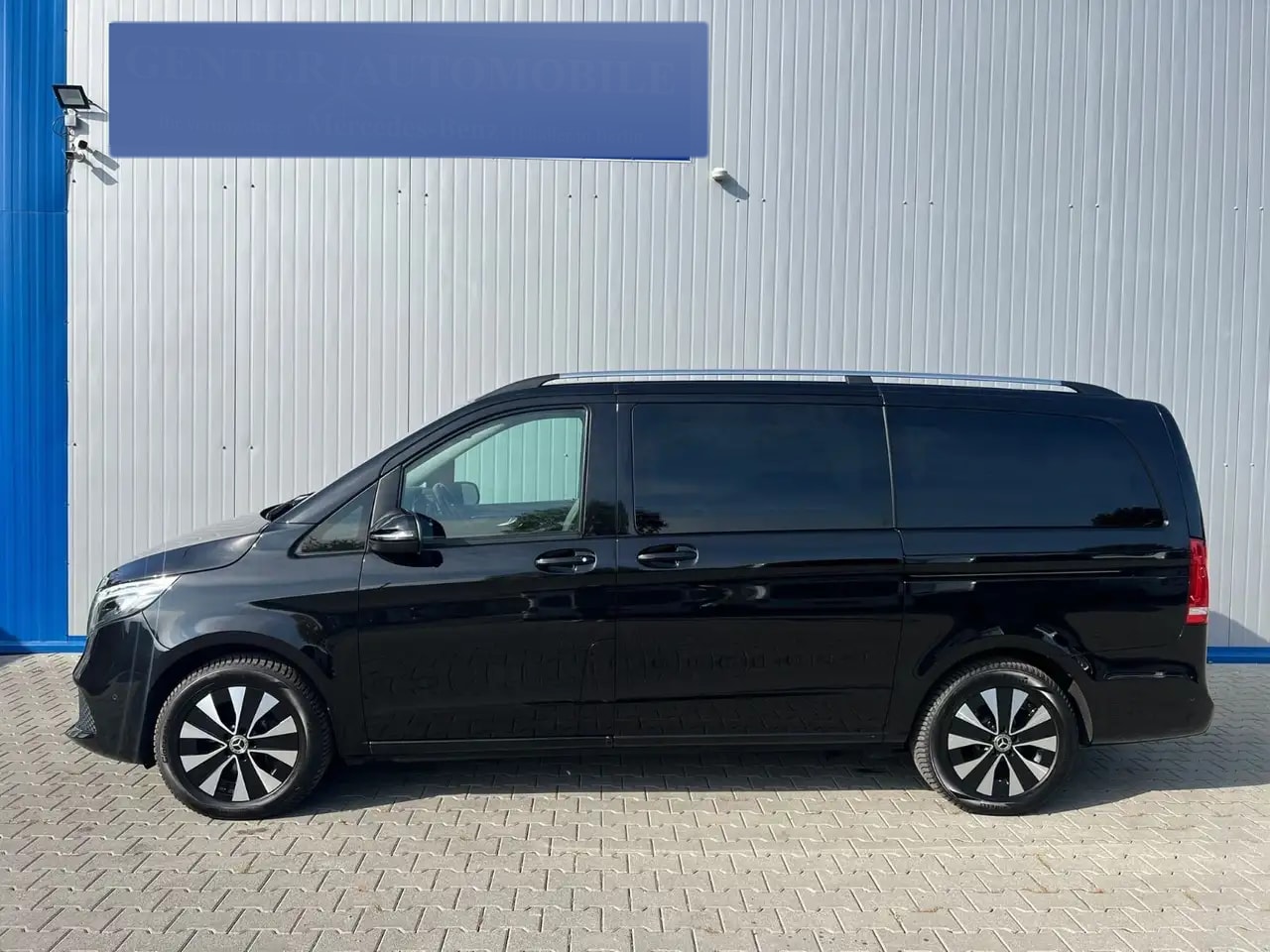Mercedes-Benz V 250 V250 4M LANG PANORAMA LEDER AHK EL.TÜREN 8-SITZE 4