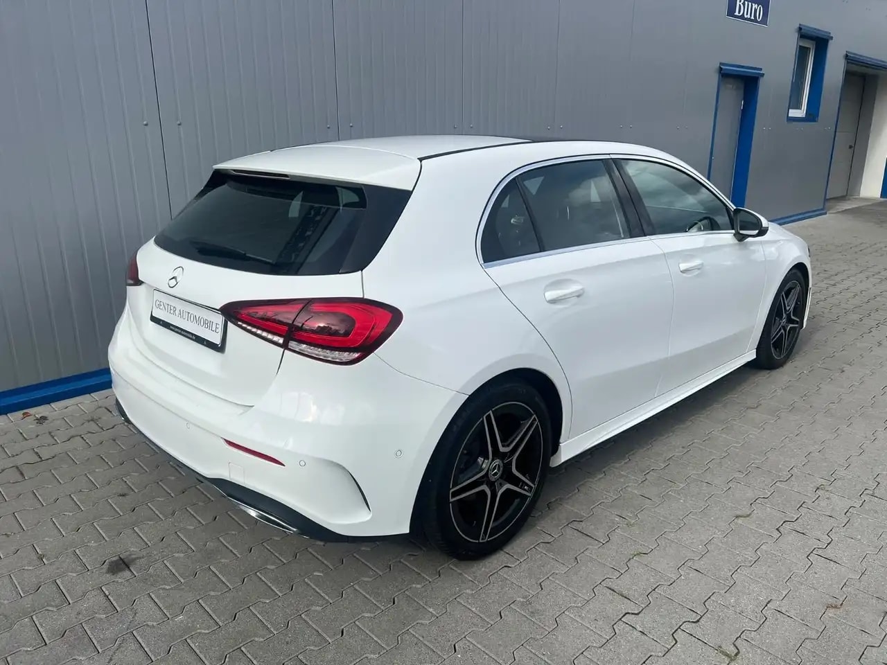 Mercedes-Benz A 180 2xAMG-LINE PANORAMA LED NAVI PARKASSISTENT 6