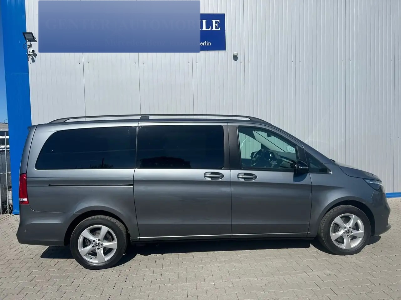 Mercedes-Benz V 300 LANG 4M WEBASTO NAVI MBUX KAMERA 7-SITZER 6