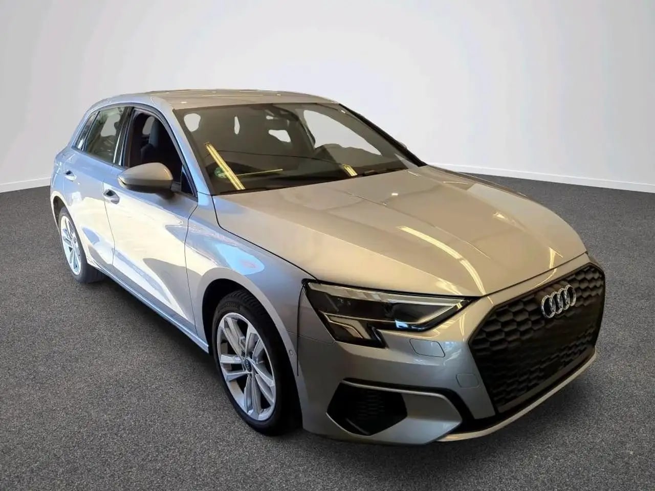 Audi A3 Sportback AHK*LED*Virtual*ACC*SPUR*Sound 3