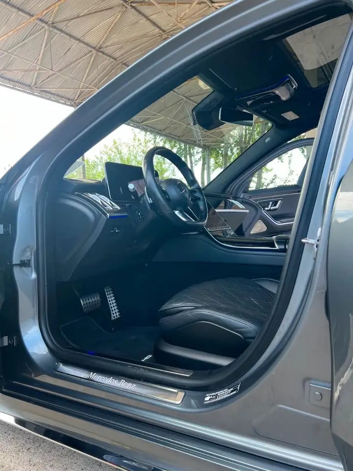 Mercedes-Benz S 400 d 4M LANG AMG-LINE PANO DISTRONIC HUD 360° 11