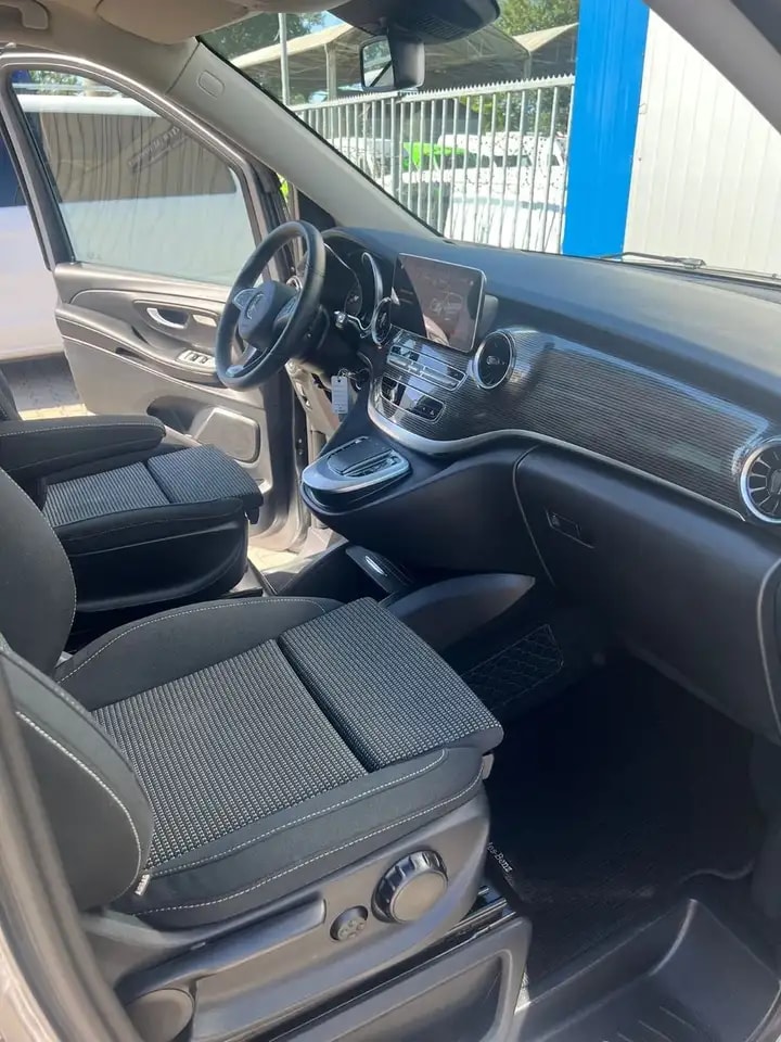 Mercedes-Benz V 300 LANG 4M WEBASTO NAVI MBUX KAMERA 7-SITZER 16