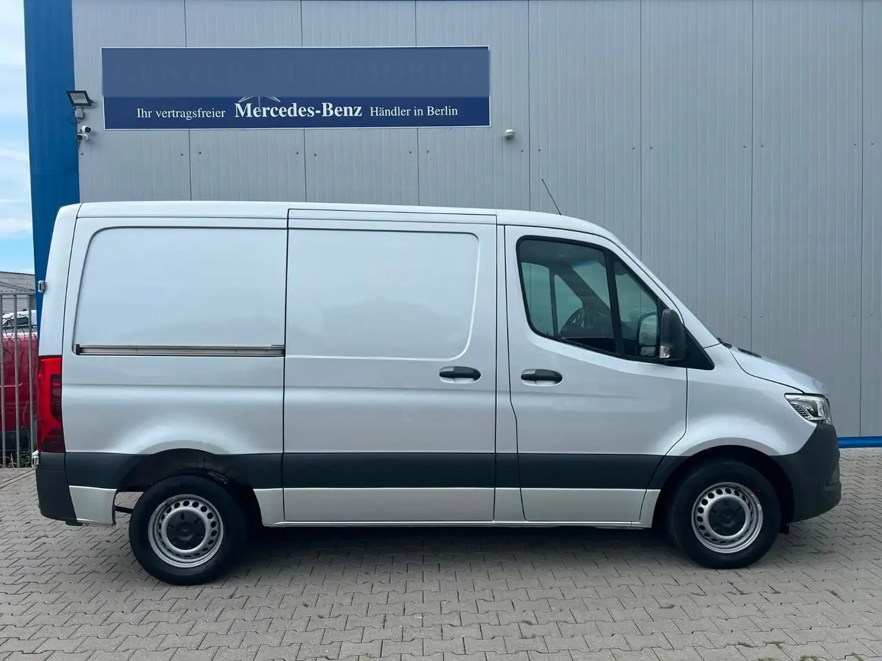 Mercedes-Benz Sprinter 314 AUTOMATIK NAVI TOTWINKEL KAMERA LED 5