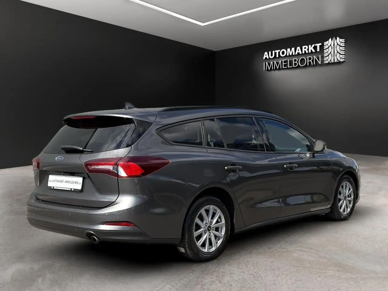 Ford Focus Cool & Connect LM*LED*Navi*DAB*AUTOMATIK 8