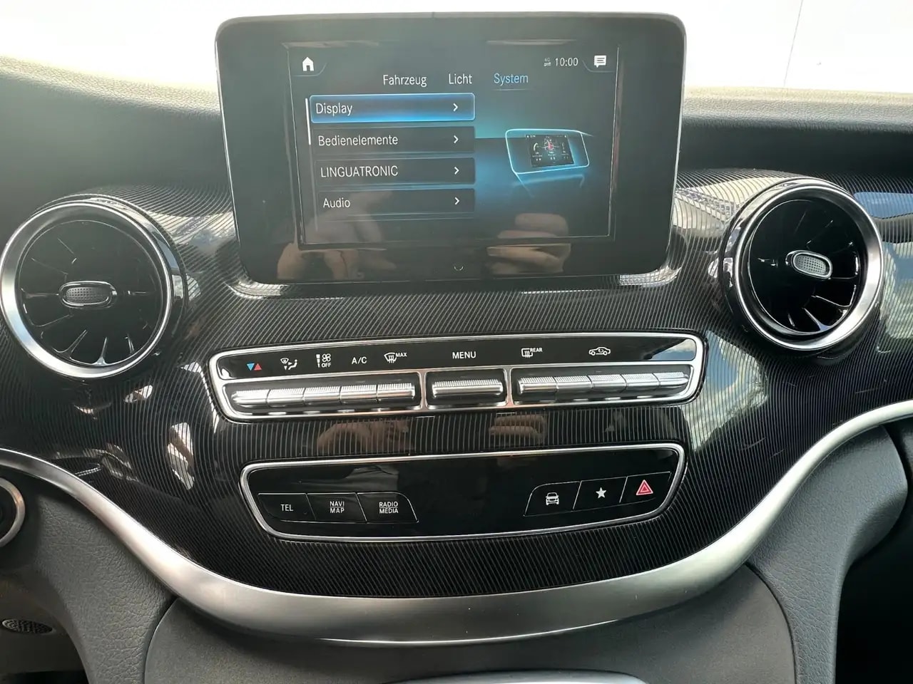 Mercedes-Benz V 220 V220 d LANG 4M 9G WEBASTO NAVI MBUX AHK 7-SITZER 20