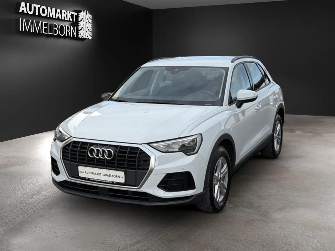 Audi Q3 35 TDI Virtual*LED*NaviTouch*SPUR*VKZ*Tempo*L 4
