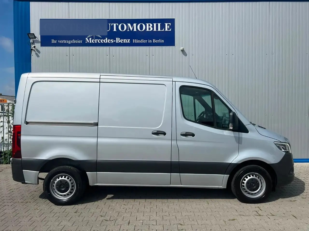 Mercedes-Benz Sprinter 314 AUTOMATIK NAVI TOTWINKEL KAMERA LED 4