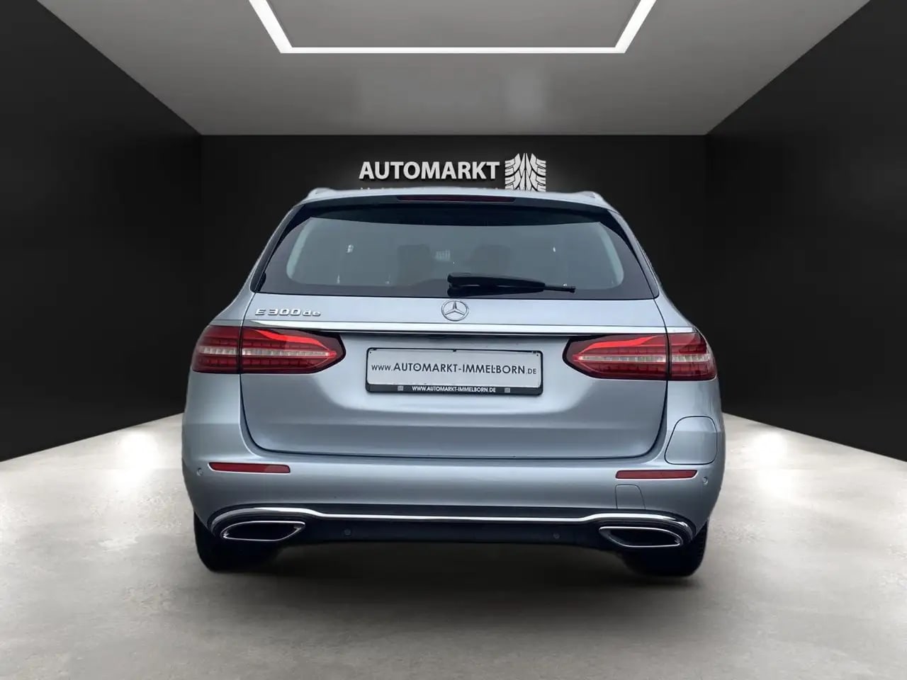 Mercedes-Benz E 300 de Pano*HUD*360°*AHK*Mubeam*SOH 94%*Widesc 10