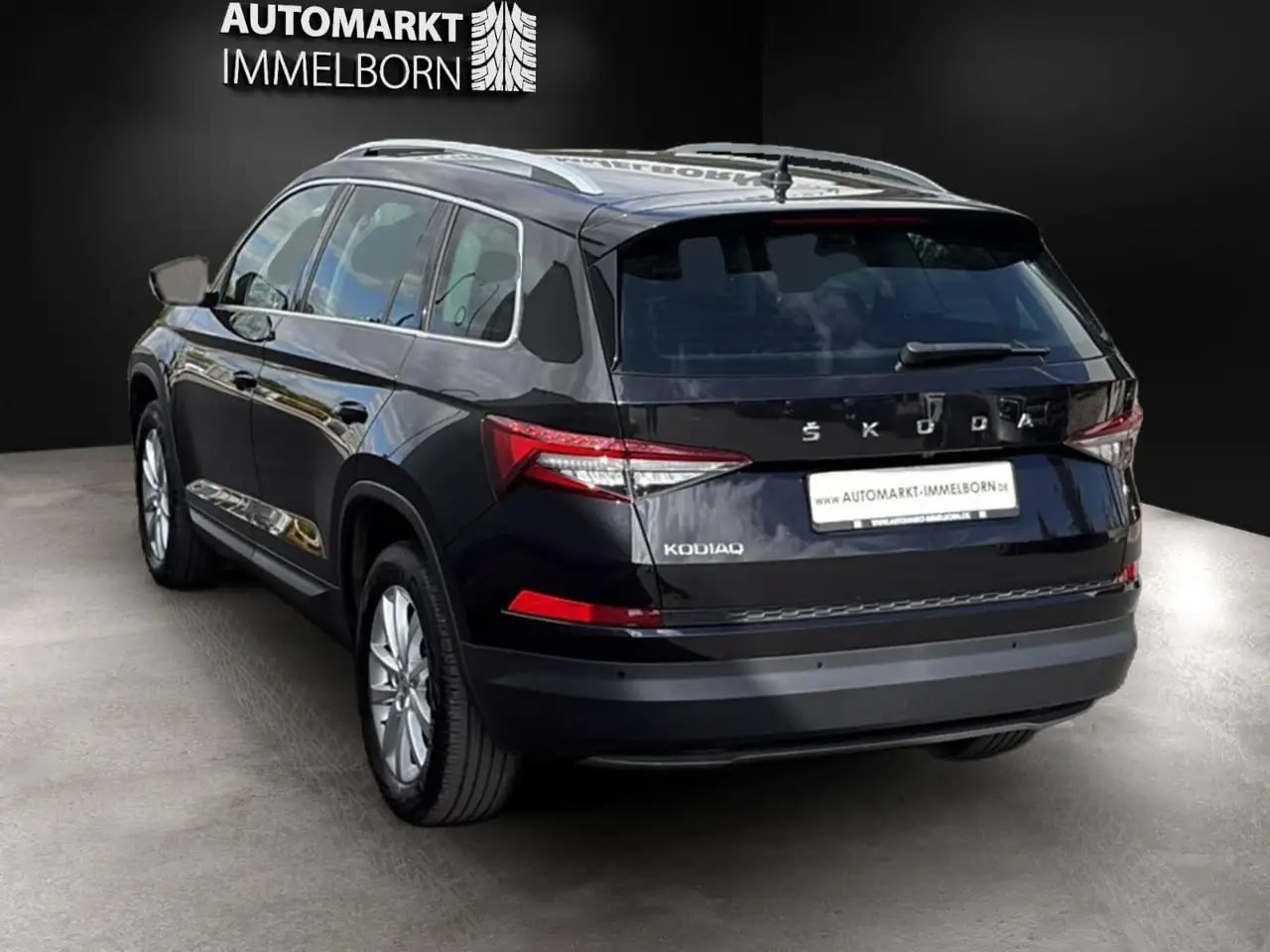 Skoda Kodiaq Style AHK*Kamera*Virtual*LED*Navi*4xSHZ*1 5