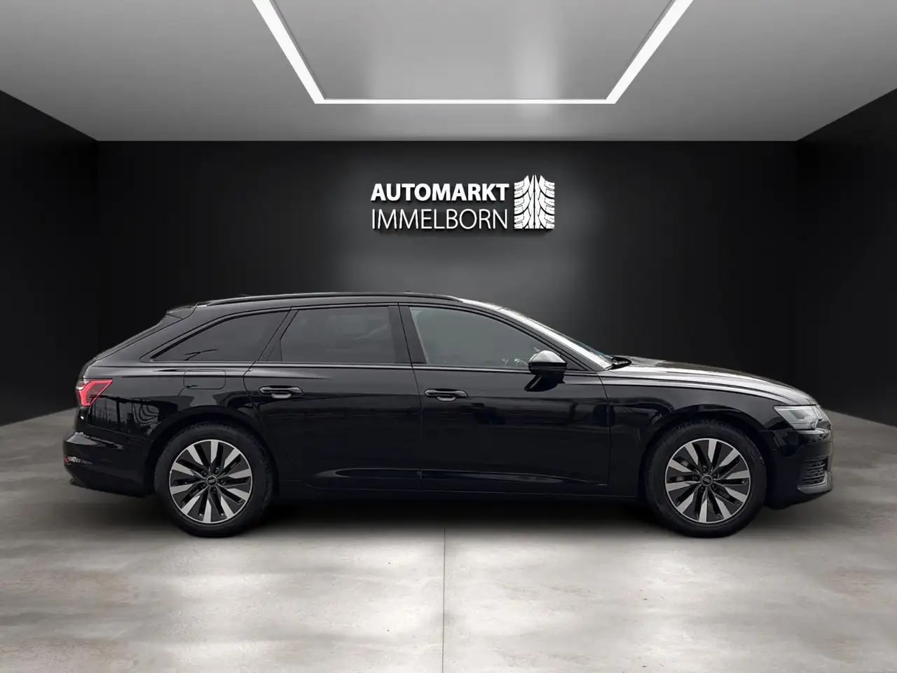 Audi A6 e quattro Virtual*LED*NaviTouch*4Zone*SOH 99% 11