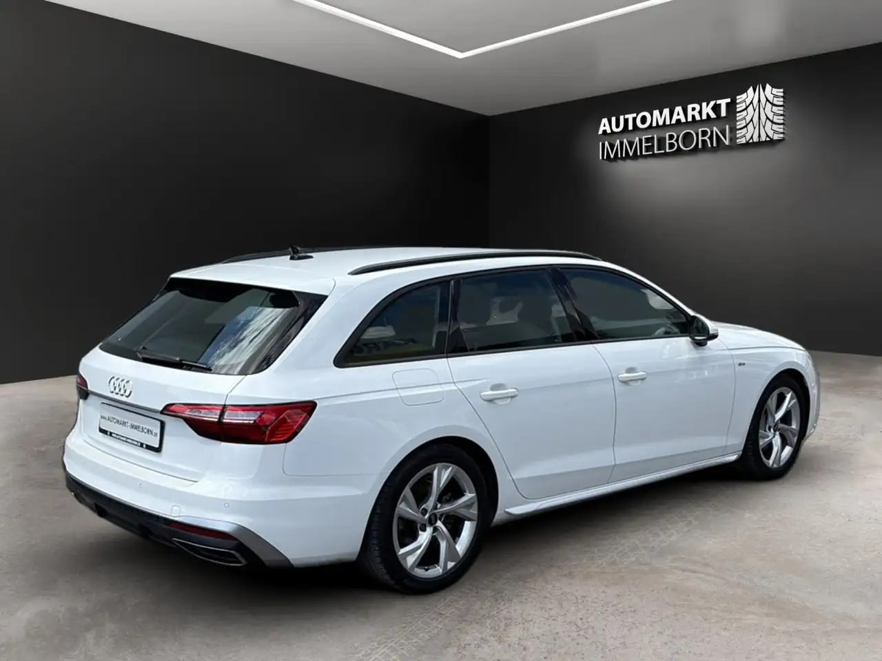 Audi A4 S line VollLeder*Sound*LED*17*NaviTouch*1Hand 6