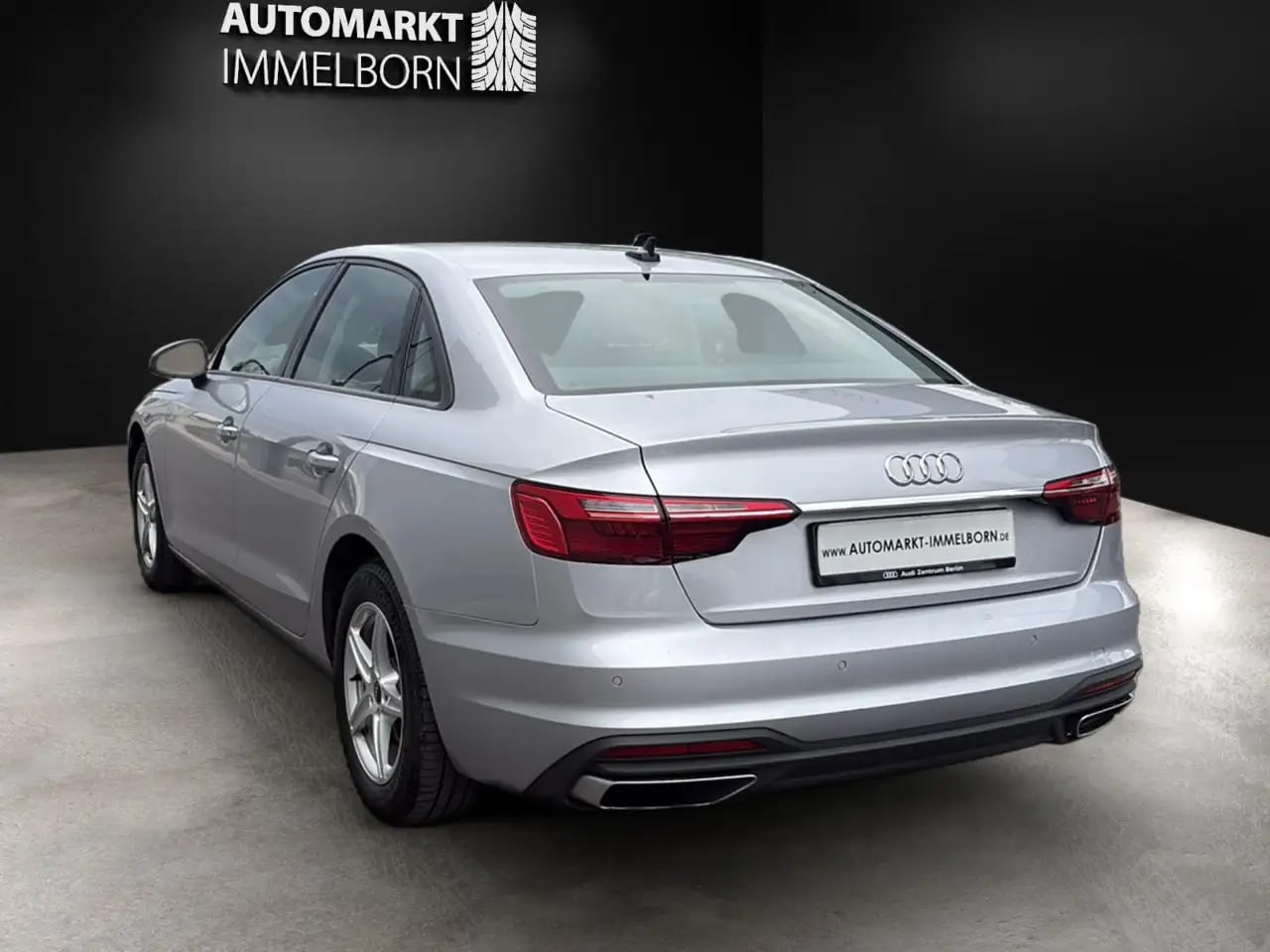 Audi A4 Lim. 30 TDI LED*NaviTouch*DAB*PDC*ACC*1Hand 5