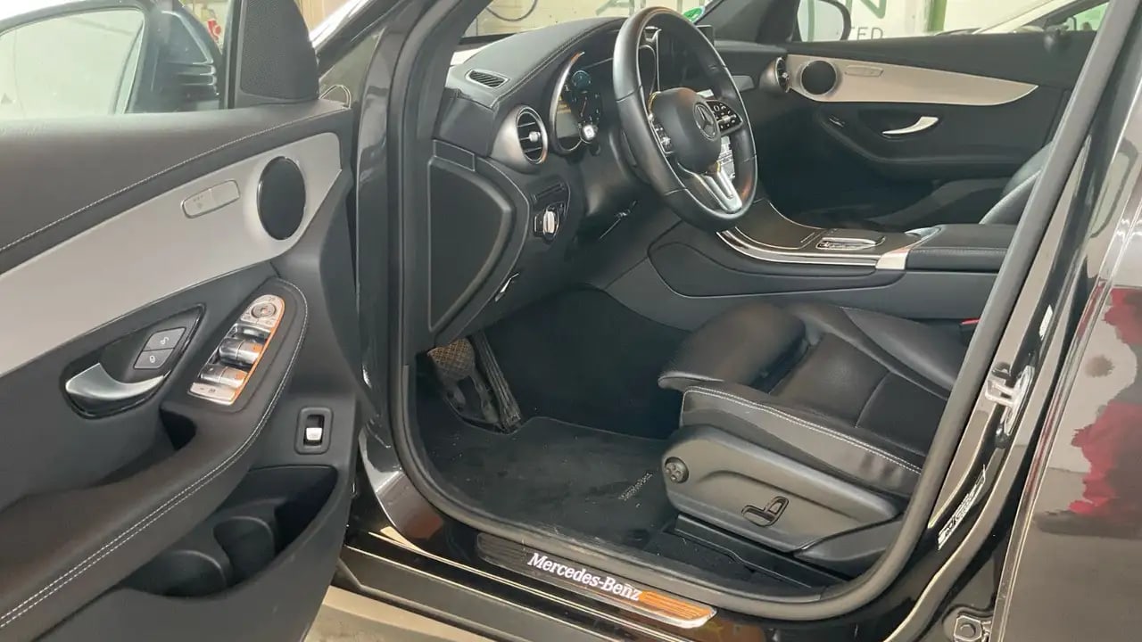 Mercedes-Benz GLC 300 d Coupe Sdach*Virtual*VollLeder*Kamera*1 6
