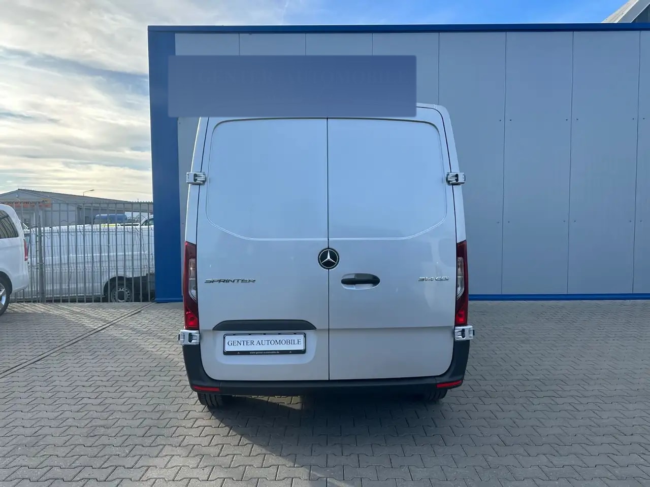 Mercedes-Benz Sprinter 314 AUTOMATIK NAVI TOTWINKEL KAMERA LED 7