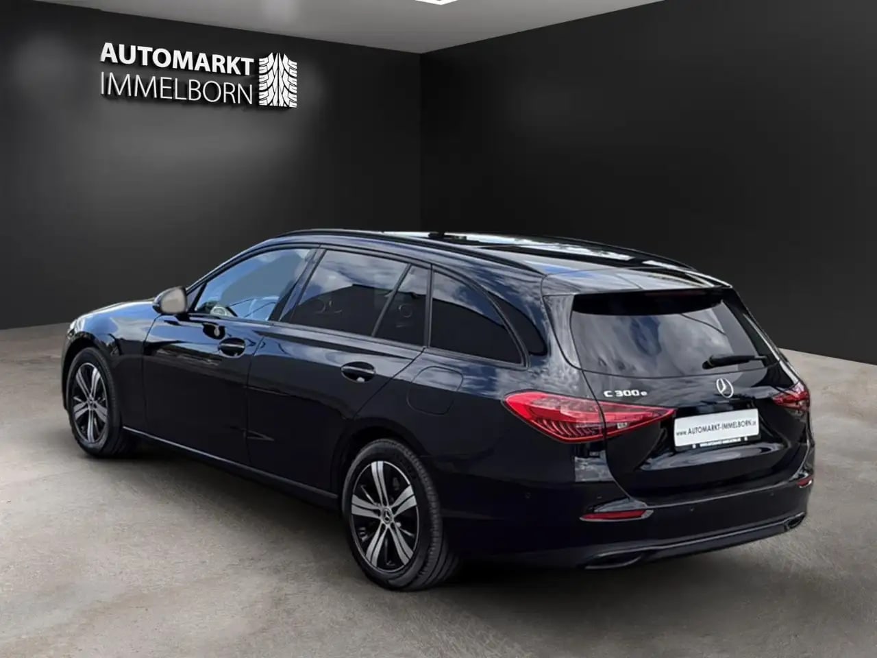 Mercedes-Benz C 300 e Night*Distro*Kamera*LED*Leder*MBUX*18*DA 6