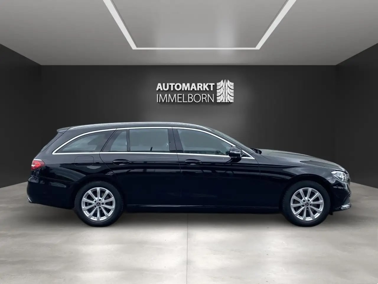 Mercedes-Benz E 300 Avantgarde Vollleder*LED*Kamera*Wides*DAB* 6