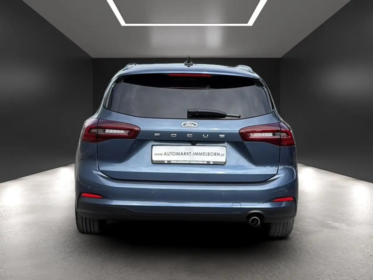 Ford Focus Titanium NaviGroß*Matrix*Panorama*Kamera*B 9