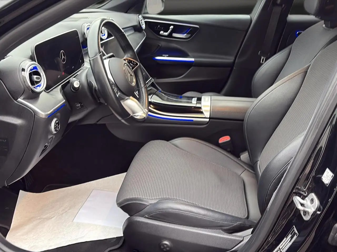 Mercedes-Benz C 300 T e Mubeam*Pano*Distro*360*Memor*SO96% 12