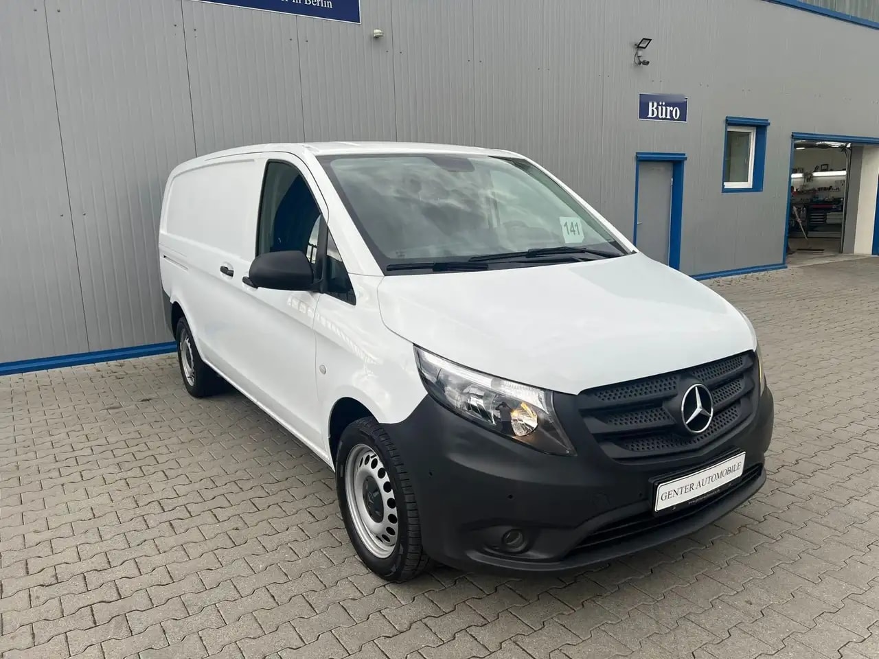 Mercedes-Benz Vito 114 LANG 9G-TR 4x4 ALLRAD KLIMA NAVI KAMERA 3