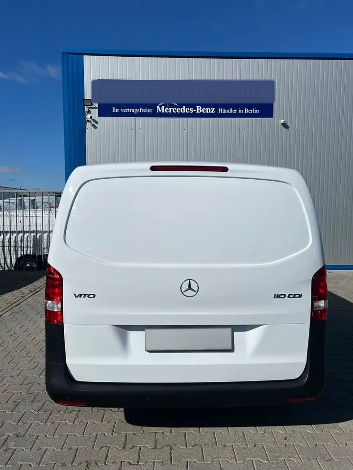 Mercedes-Benz Vito 110 LANG 6G KLIMA TEMPOMAT 3-SITZE SCHRÄNKE 9