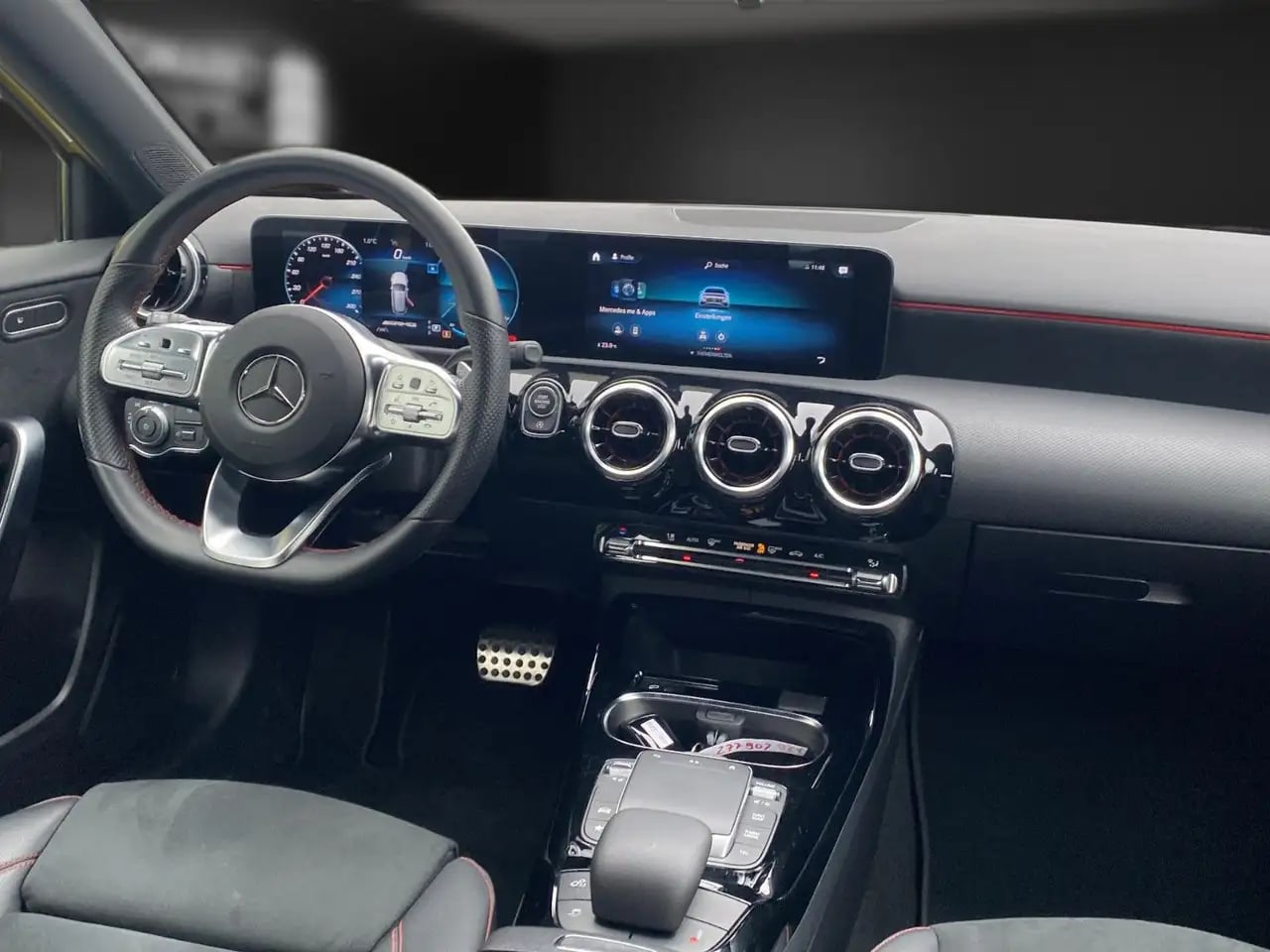 Mercedes-Benz A 45 AMG 4Ma Alcantara*LED*DAB*18*DigTacho 10
