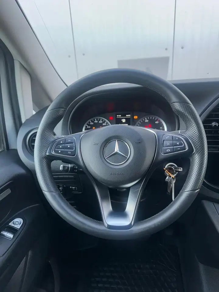 Mercedes-Benz Vito 116 LANG 7G 4x4 MIXTO KLIMA NAVI KAMERA AHK 19